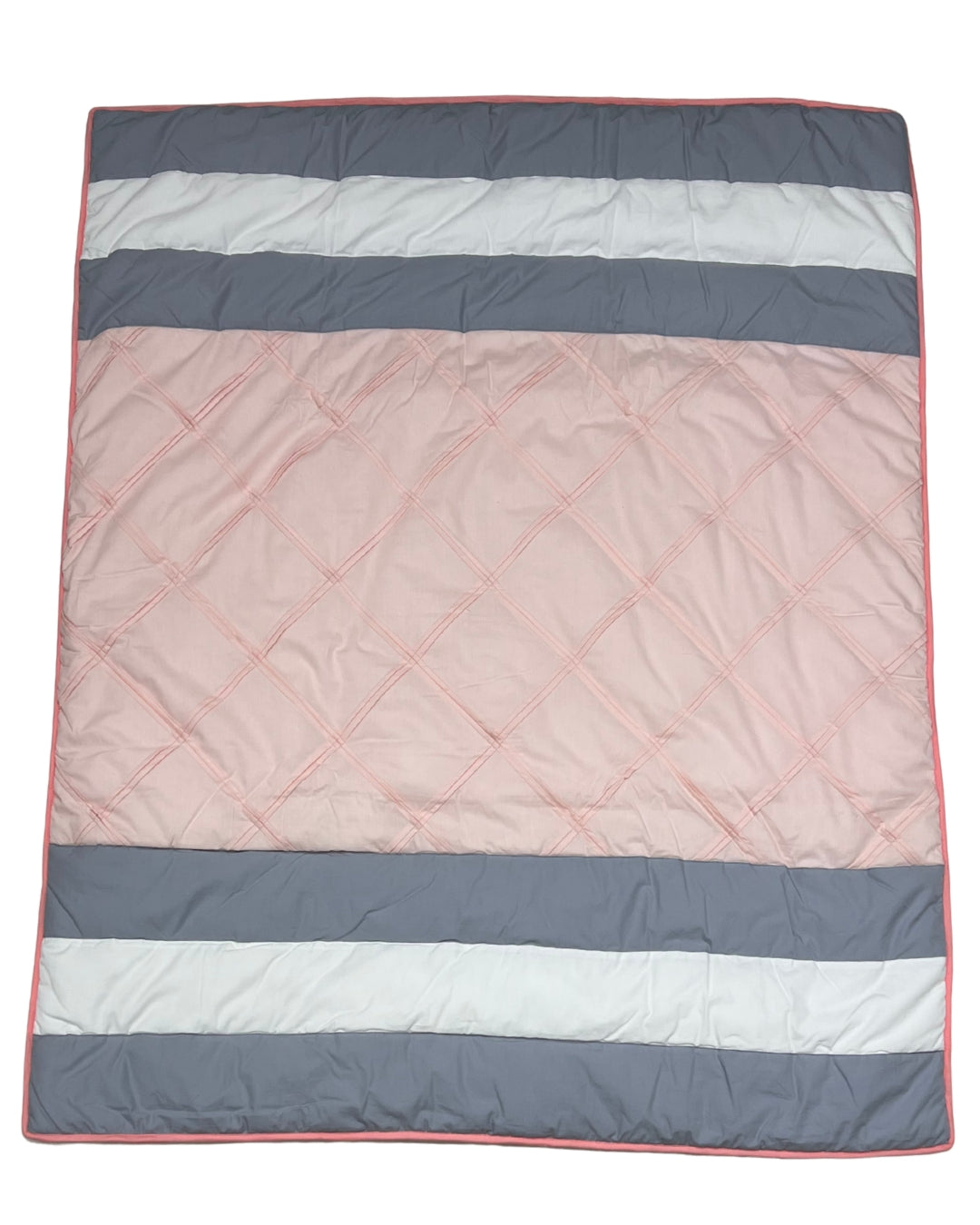 Dreamy Stripes Quilt (Peach)