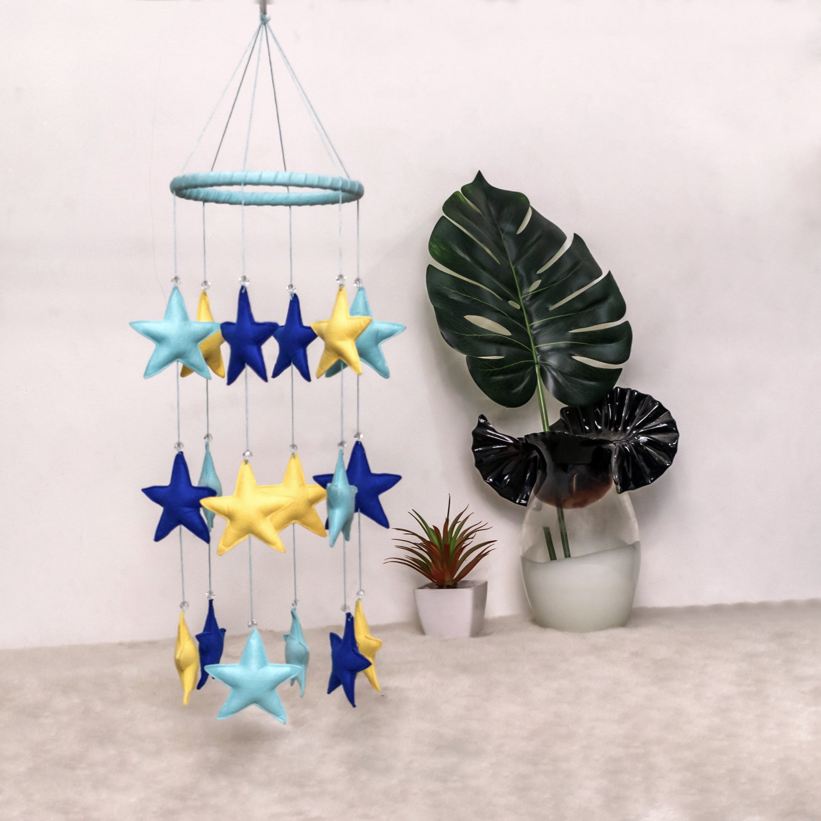 Stars Hanging - Monkinz