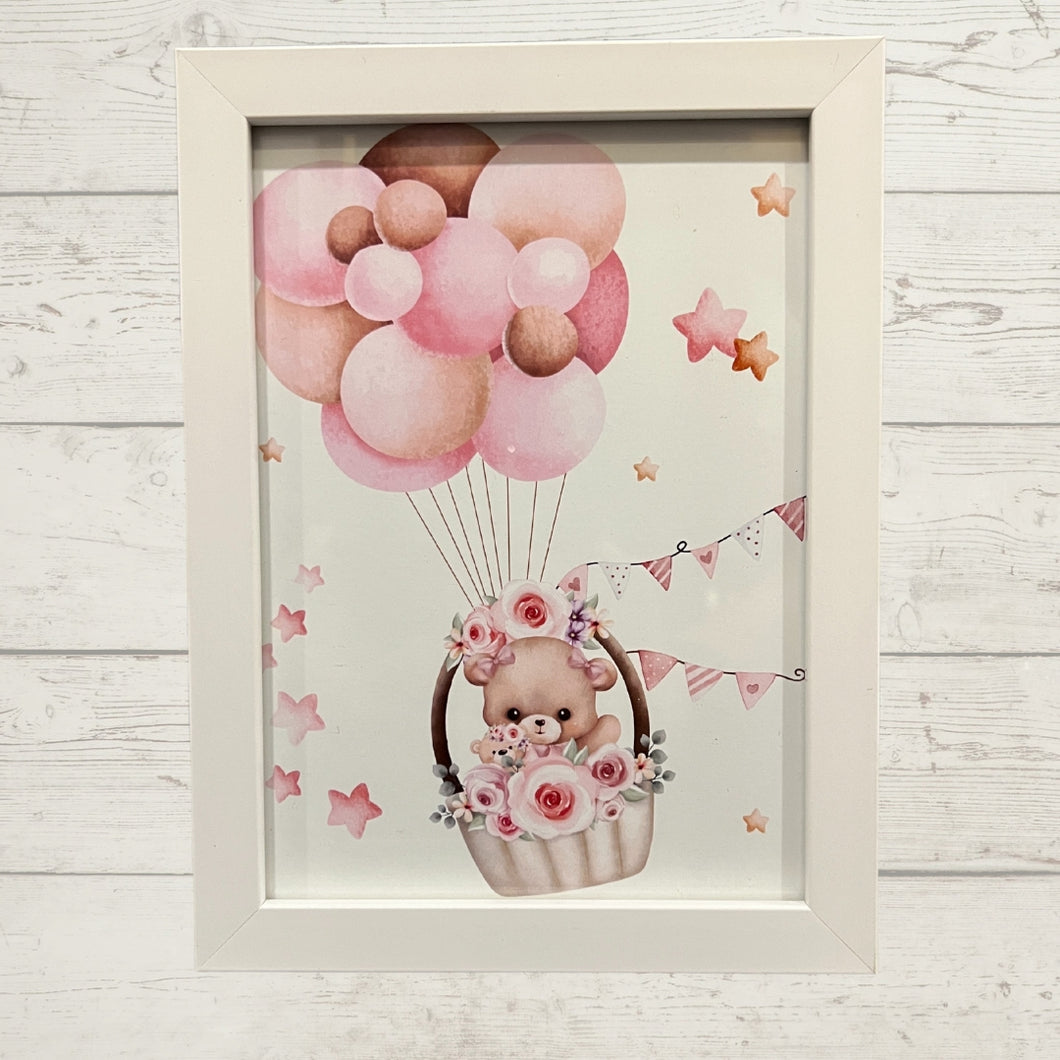 Teddy’s Snuggly Balloon Ride Frame