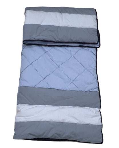 Dreamy Stripes Quilt (Blue)