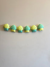 Load image into Gallery viewer, Cupcake Bunting/ Garland
