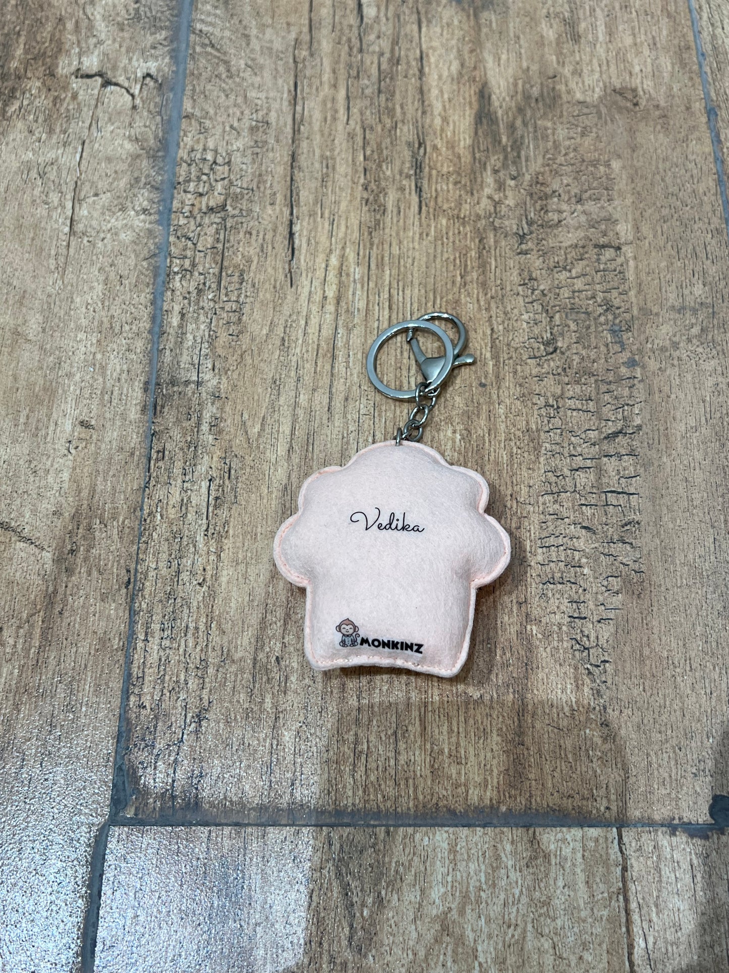 MonkiCharm Personalised Felt Keychains/Charms - Cupcake